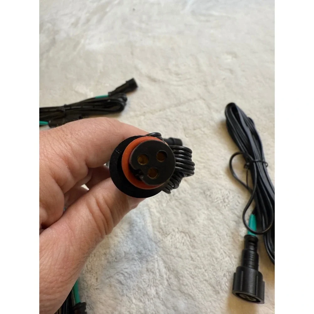 Outdoor Extension Cord Set 3 Prong Weatherproof Connectors.‎ 7 sets